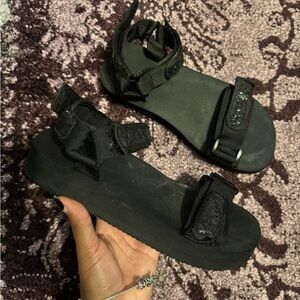 H&M Black Platform Sandals